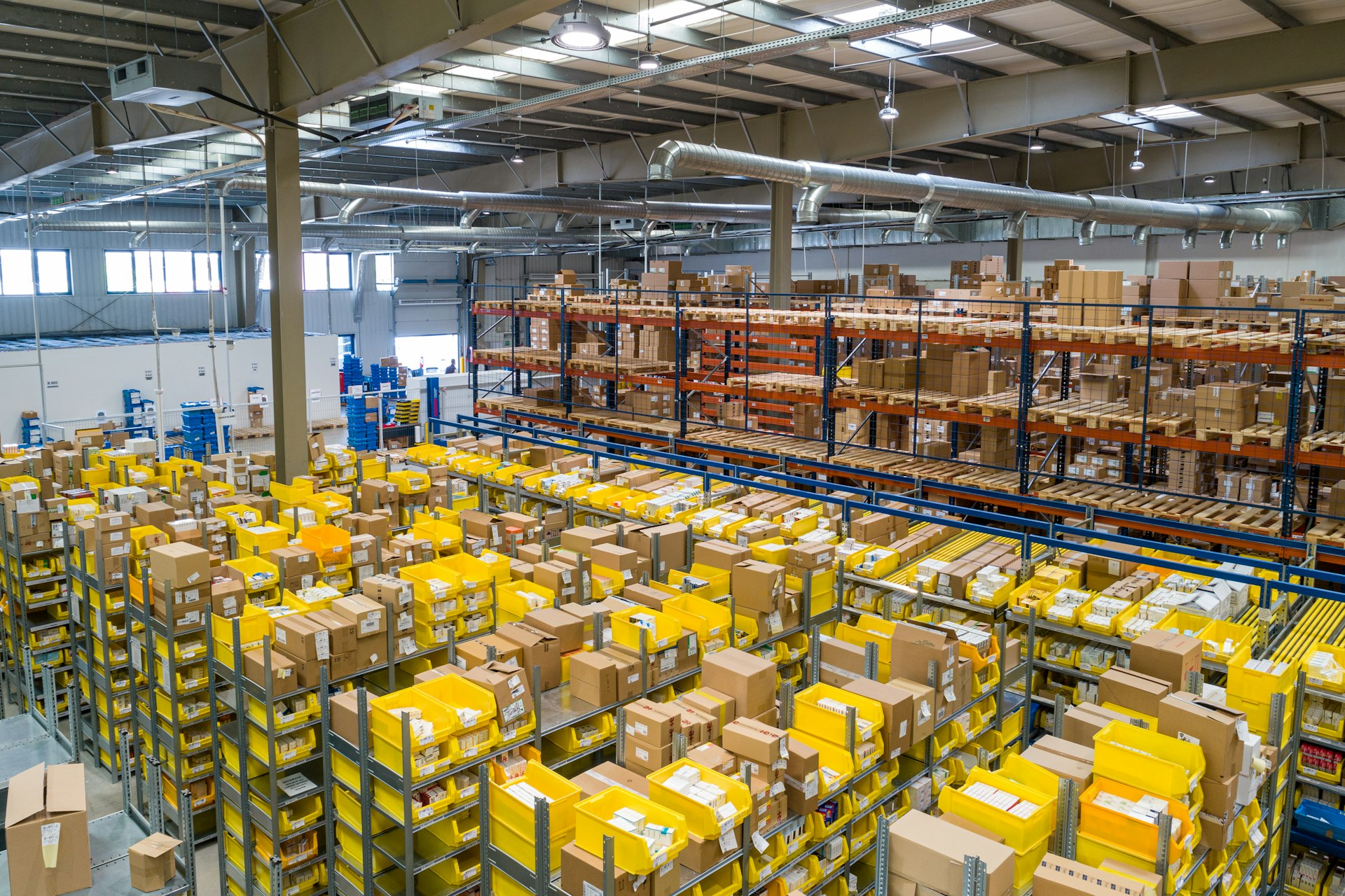 Warehouse shelves for cross-border fulfillment
